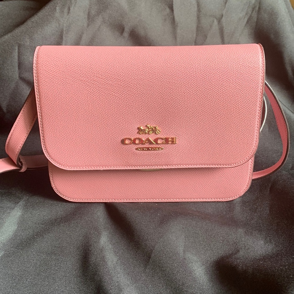 Used Coach Crossbody color Gold/True Pink